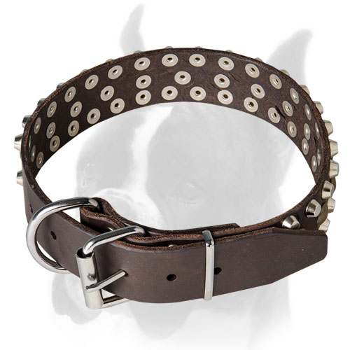 Extraordinary collar with handset fittings