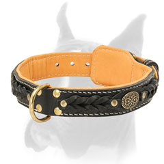 Securely stitched and riveted Nappa padded leather Boxer collar