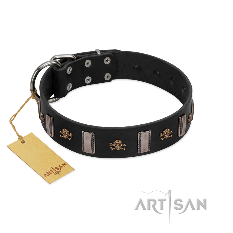 "Pirates' Symbol" Fashionable FDT Artisan Black Leather Boxer Collar with Silver-Like Plates and Gold-Like Skulls